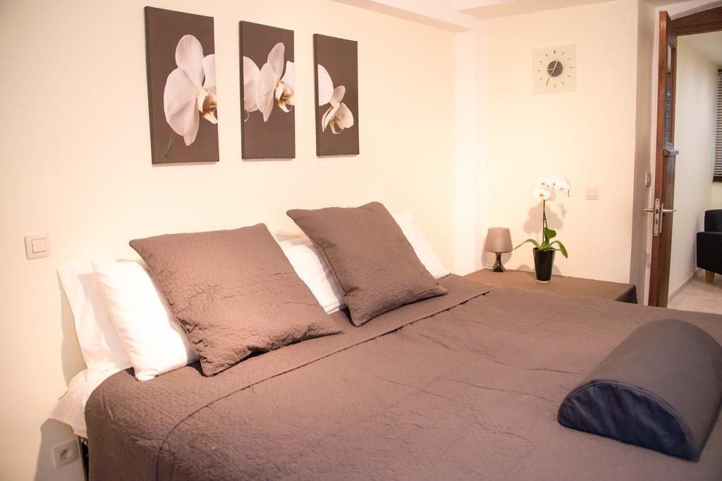 Archimede Guest House Brussels Phòng bức ảnh
